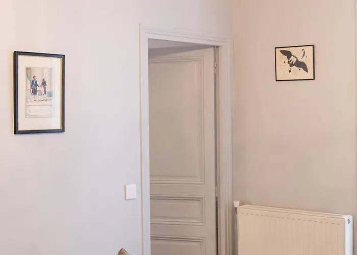 Appartement * Le Versaillais*2 Min à Pied Du Château *